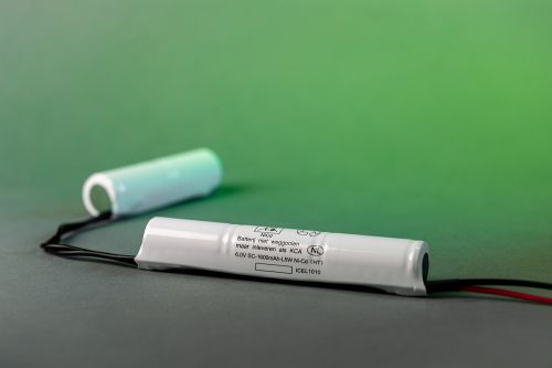 Noodverlichting accu 6.0V - 1.6 Ah NiCd 2-3 STICK Noodverlichting accu 6.0V - 1.6 Ah NiCd 2-3 STICK