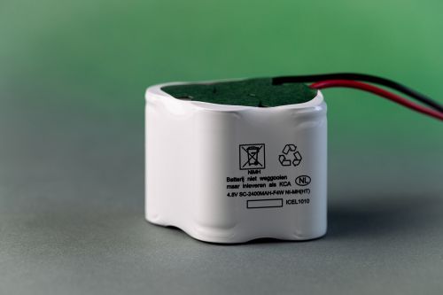 Noodverlichting accu 4.8V - 2.4 Ah NiMH2-2 SQUARE Noodverlichting accu 4.8V - 2.4 Ah NiMH2-2 SQUARE